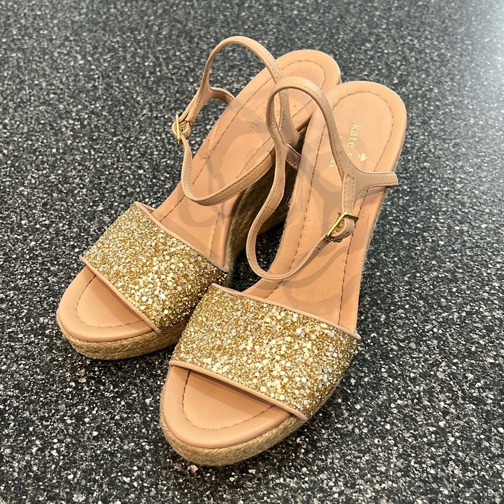 Kate Spade wedges ♠️